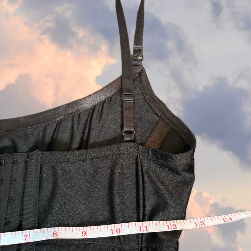 Dynamite Bralette - Picture 3 of 6